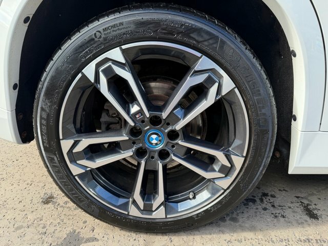 BMW iX1 30 66.5Kwh M Sport Suv Xdrive 1 NK23MKJ White #6