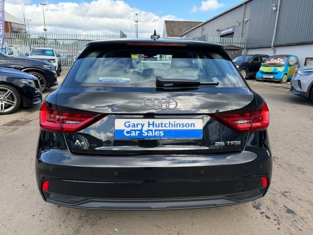 Audi A1 1.0 Tfsi 25 Sport Sportback Euro CMZ4451 Black #4