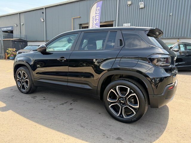 Jeep Avenger 54Kwh Summit Suv 156 Ps DMZ8043 Black #5