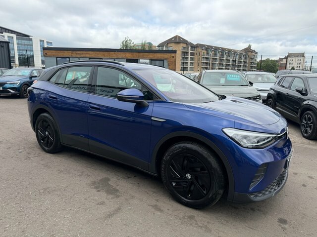 Volkswagen ID.4 Pure 52Kwh Life Suv 148 Ps ND72WJF Blue