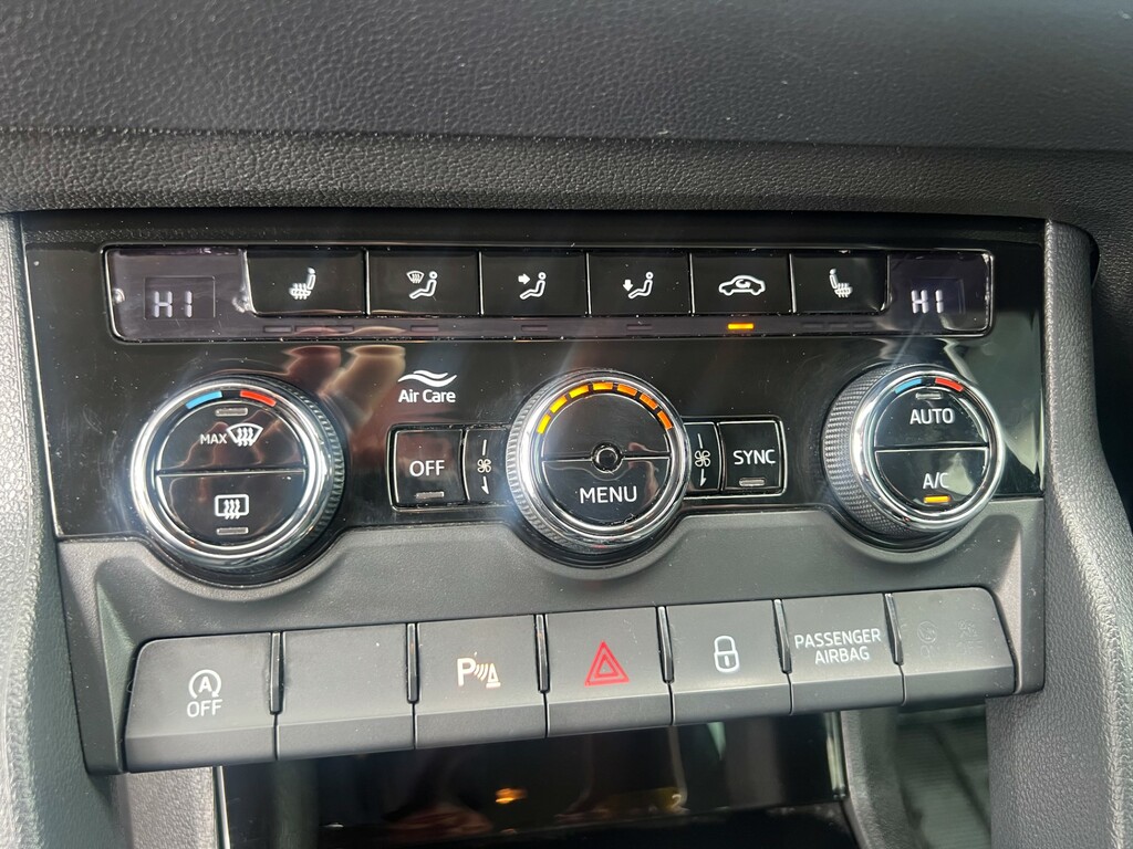 Skoda Karoq Se L Tdi MW68OLA #4