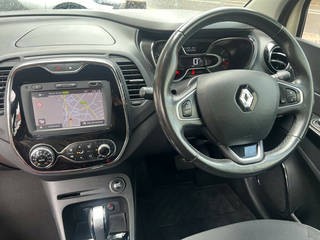 Renault Captur Dynamique Nav Dci CN66LWX White #4