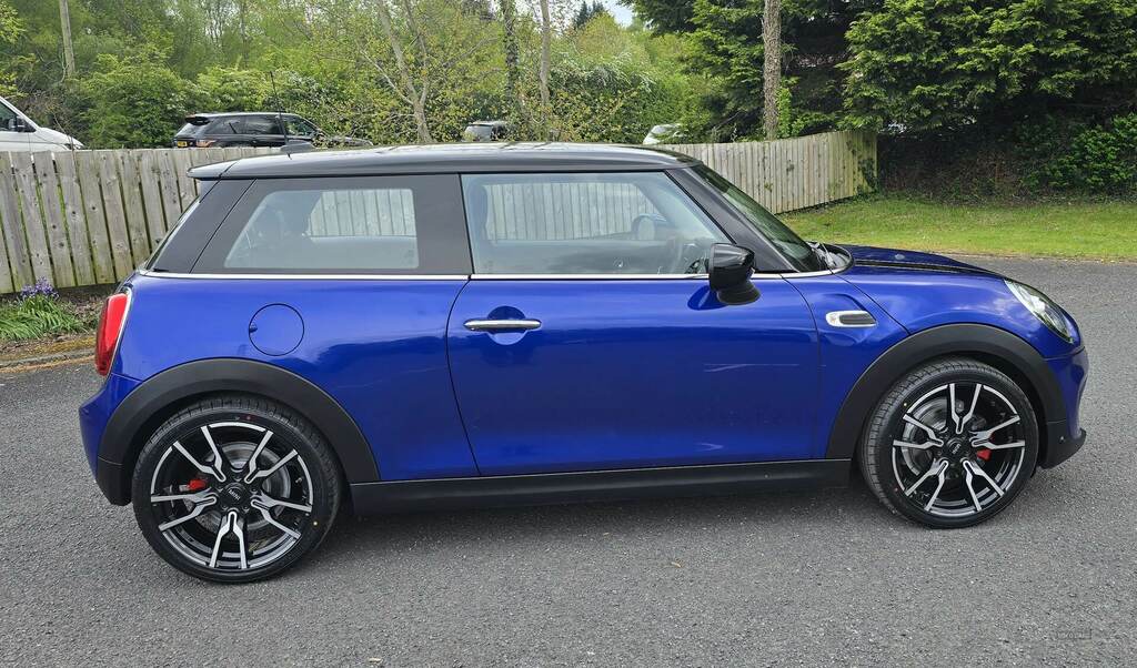 Mini Hatch 1.5 Cooper Classic II X444ABB Blue #2