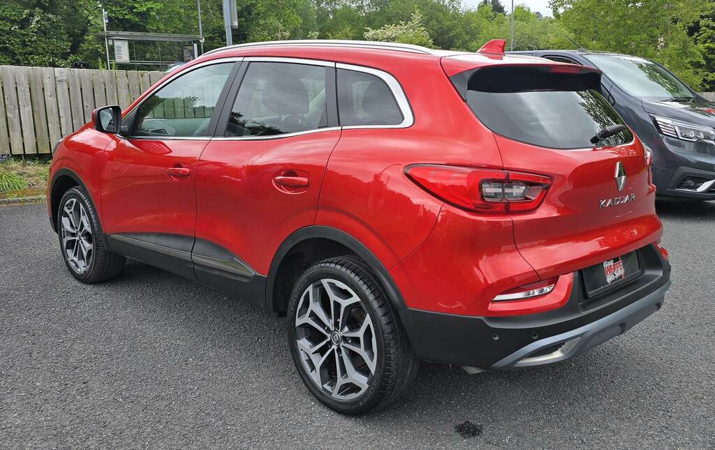 Renault Kadjar 1.3 Tce Techno Edc RV22YOJ Red #4