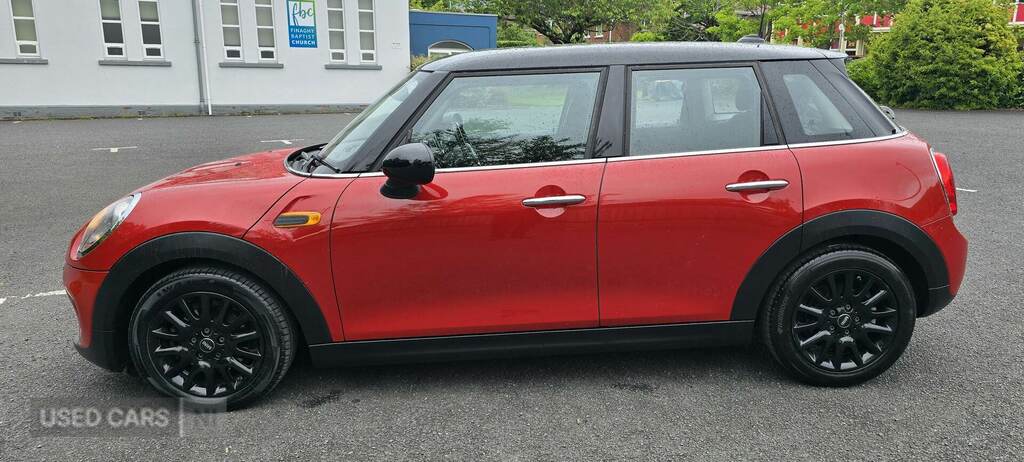Mini Hatch 1.5 Cooper ND64YCB Red #4