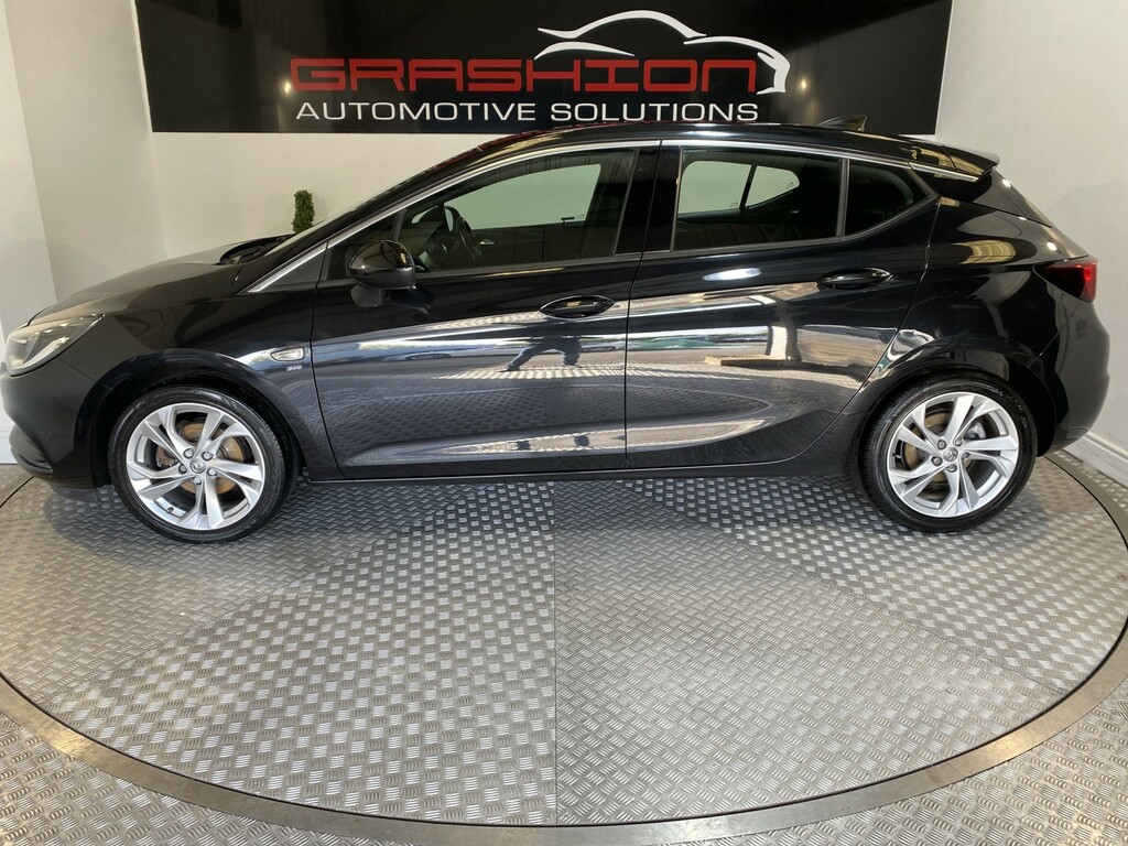 Vauxhall Astra Hatchback 1.4 I Turbo Sri Nav 201717 OW17BVZ Black #5