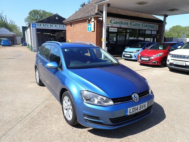 Volkswagen Golf Estate Blue