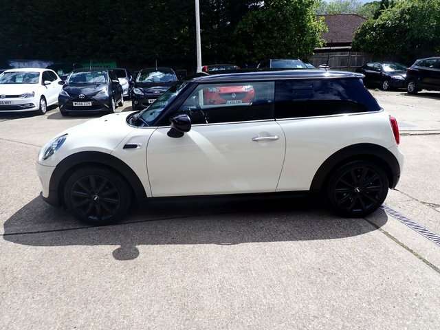 Mini Hatch Hatchback VE69ZKP White #6