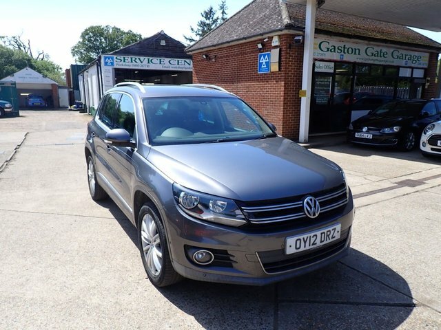 Volkswagen Tiguan Suv Grey