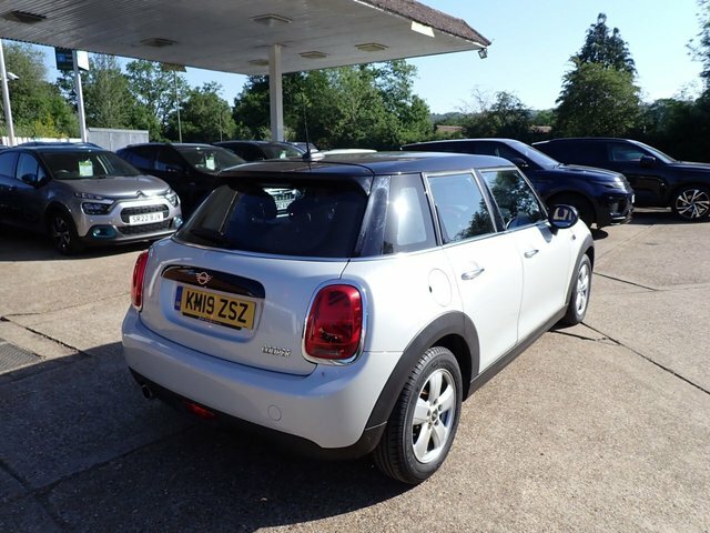 Mini Hatch Cooper Classic KM19ZSZ Silver #2