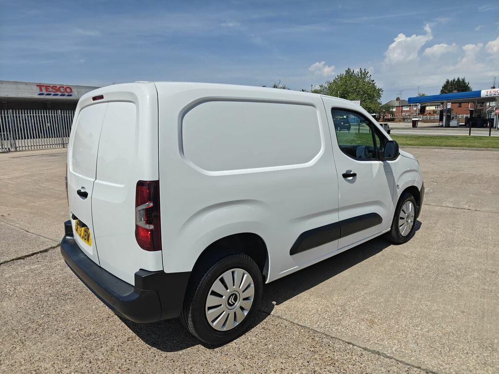 Citroen Berlingo 1.5 Bluehdi 1000 Enterprise Edition M Panel Van LF73JBW Pink #5