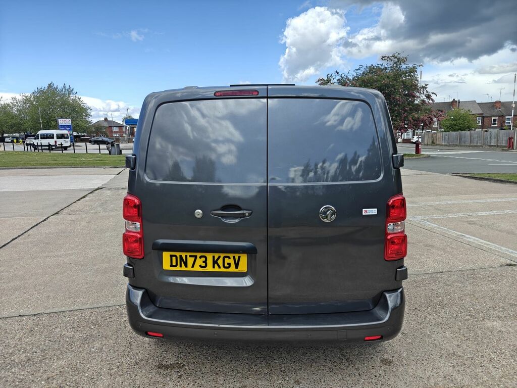 Vauxhall Vivaro 1.5 Turbo D 2700 Pro Panel Van 6Dr L DN73KGV Grey #6