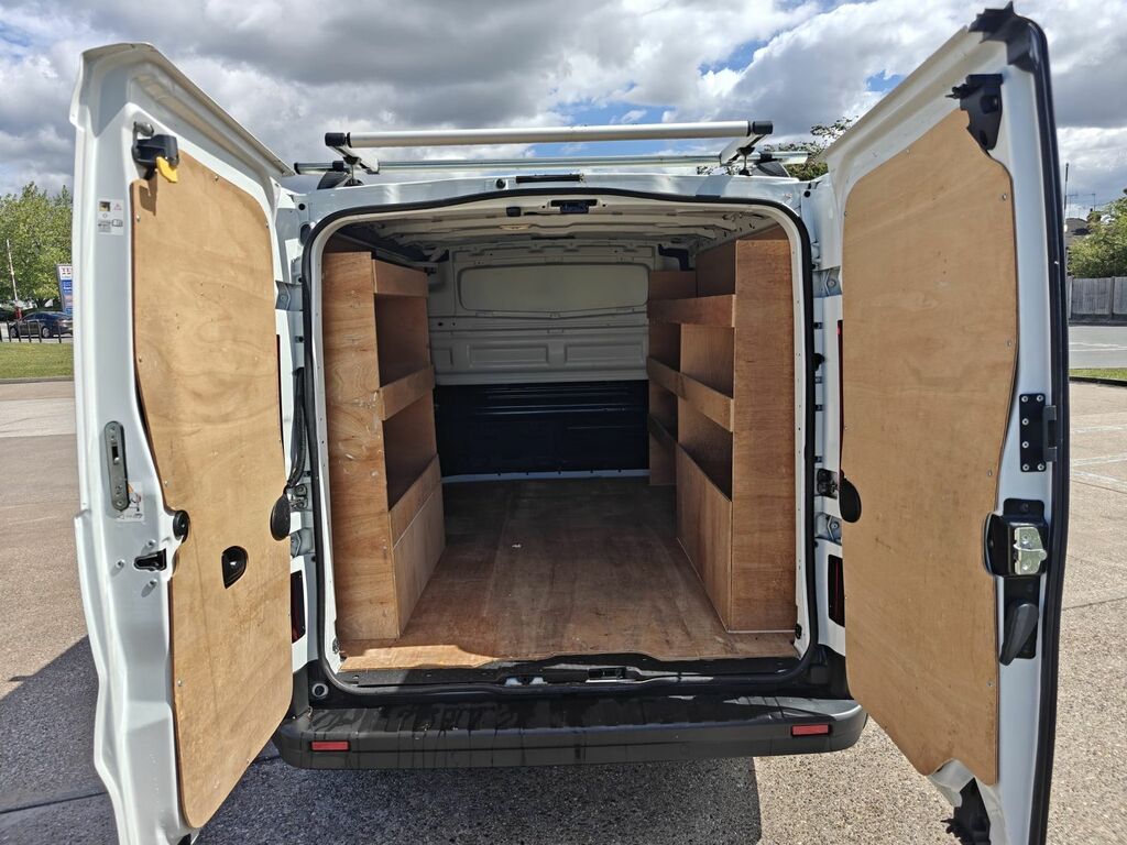 Renault Trafic 2.0 Dci Blue Sl28 Business Panel Van M WP73MXU White #2
