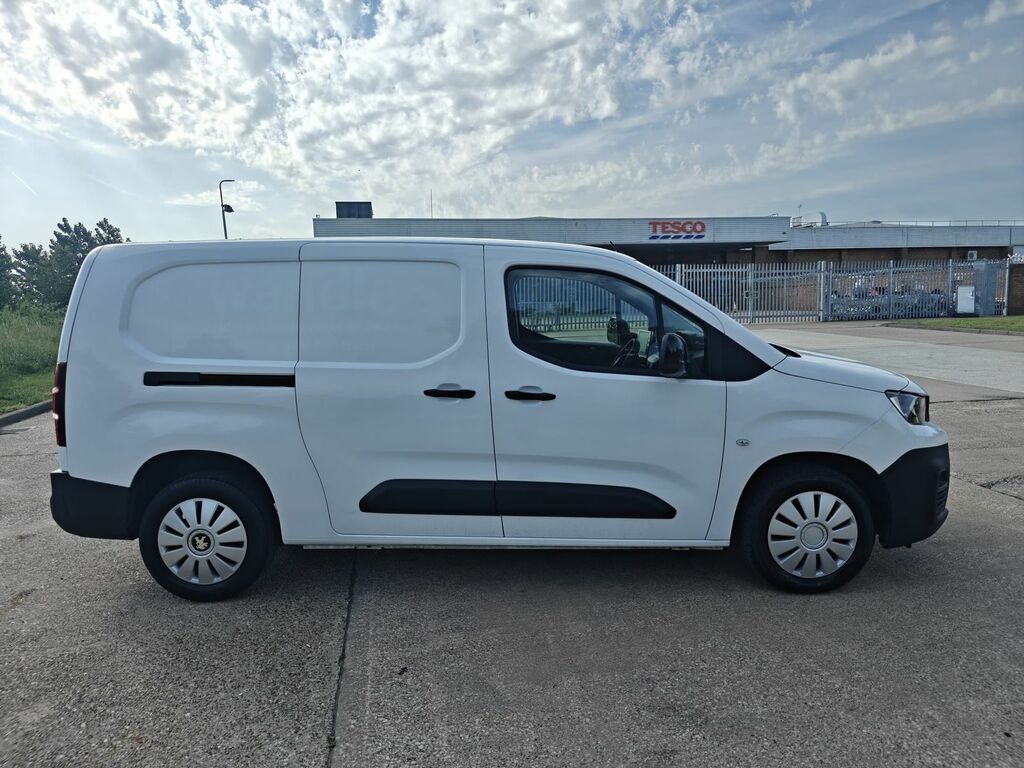 Peugeot Partner 1.5 Bluehdi 950 Professional Premium Long Panel Va NV71EUL White #4