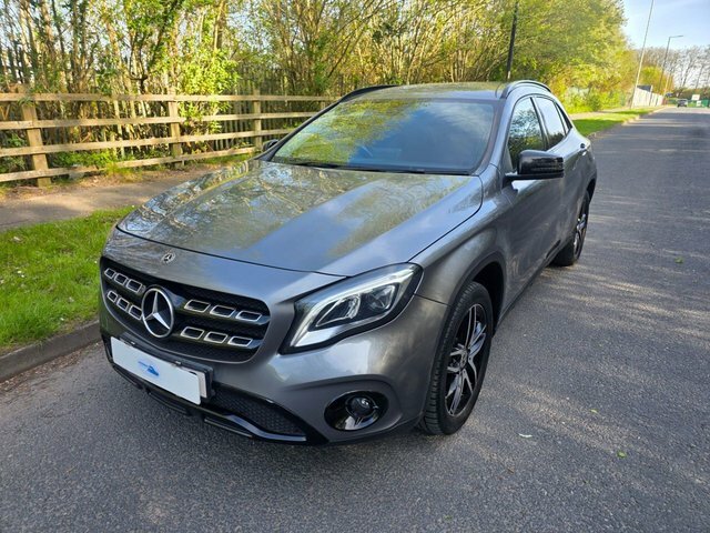 Mercedes-Benz GLA Class Gla180 Urban Edition Suv BL68WDO Grey #4
