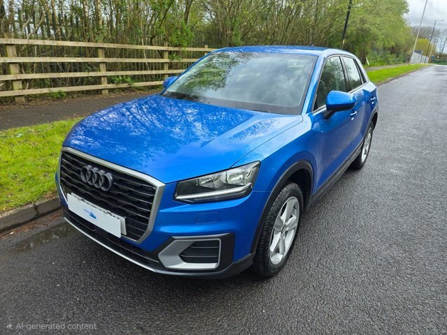 Audi Q2 Tdi Sport Suv HG67UNN Blue #4