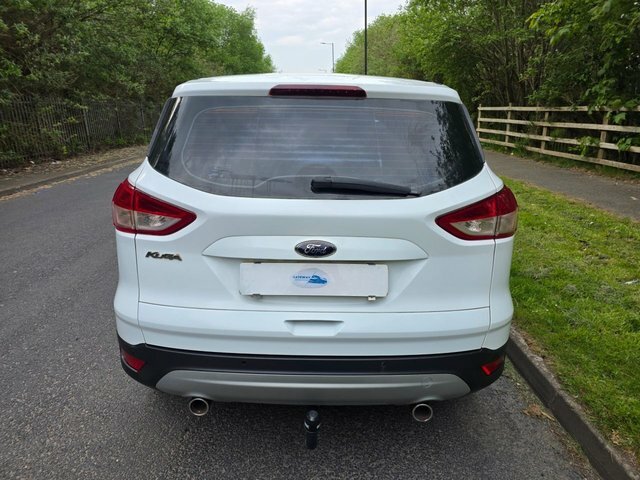 Ford Kuga Tdci Zetec Suv NV14VOF White #5