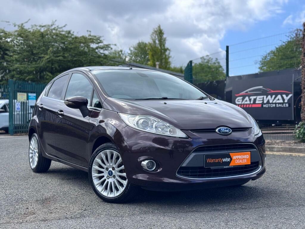 Ford Fiesta 1.4 Titanium Purple
