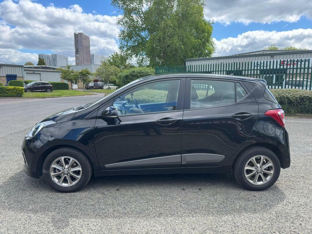 Hyundai I10 1.2 Premium Euro 6 Black #4