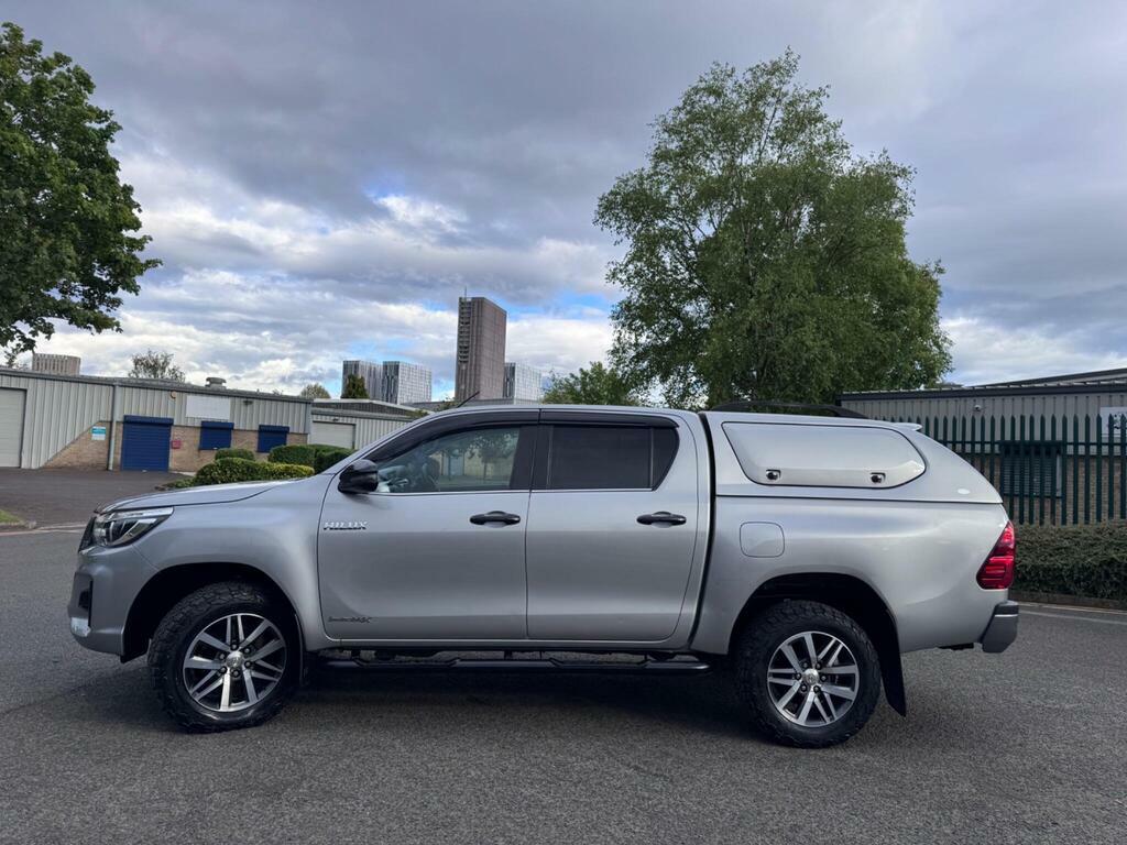 Toyota HILUX 2.4 D-4d Invincible X 4Wd Euro 6 S S Silver #4