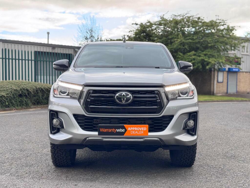 Toyota HILUX 2.4 D-4d Invincible X 4Wd Euro 6 S S Silver #2