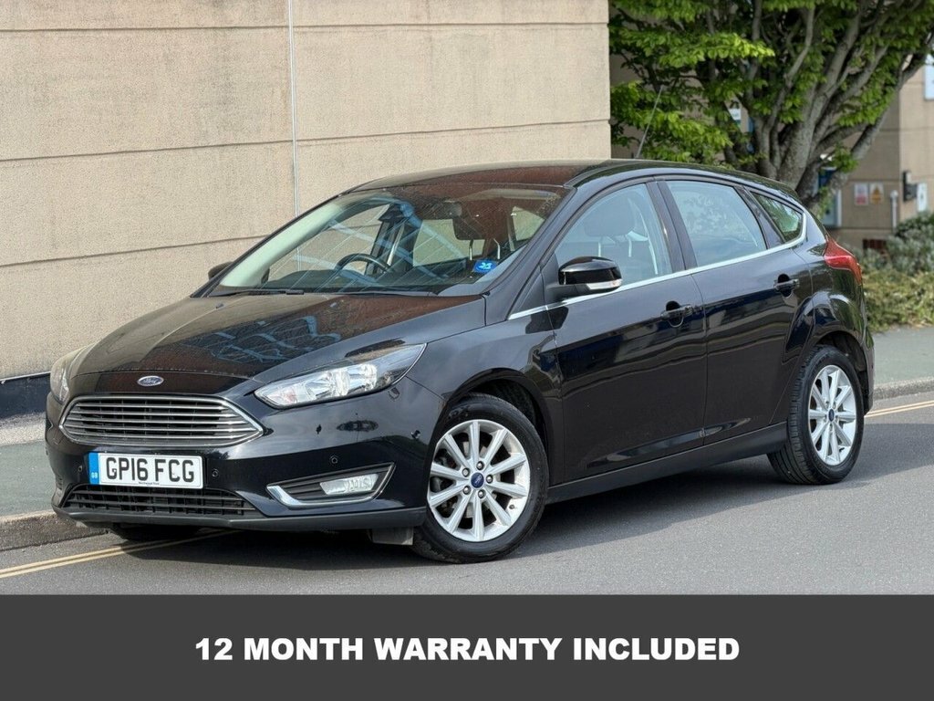 Ford Focus 1L Titanium Black