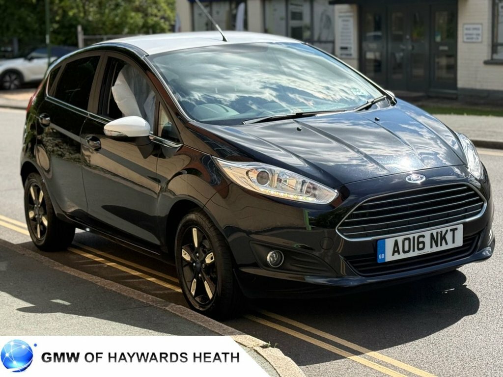 Ford Fiesta 1L Zetec Black Edition AO16NKT Black #5