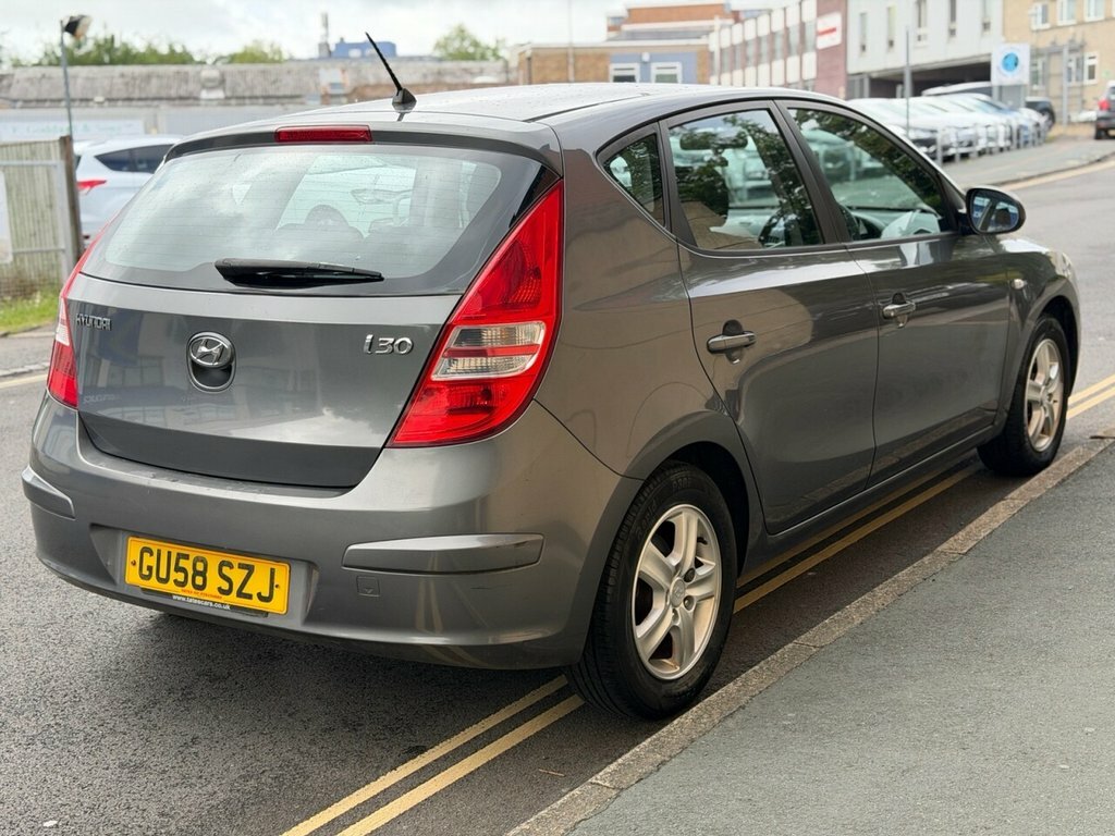 Hyundai I30 Style Black #10