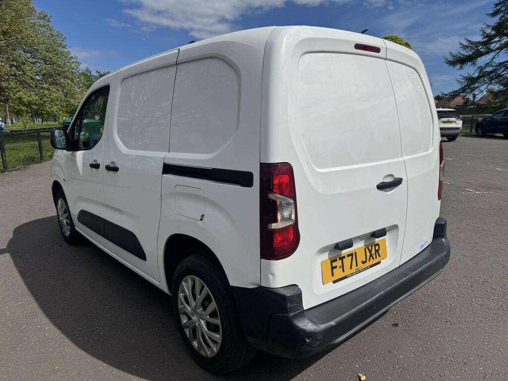 Citroen Berlingo Panel Van 1.5 Bluehdi 1000 Enterprise M Pro 2022 FT71JXR White #5