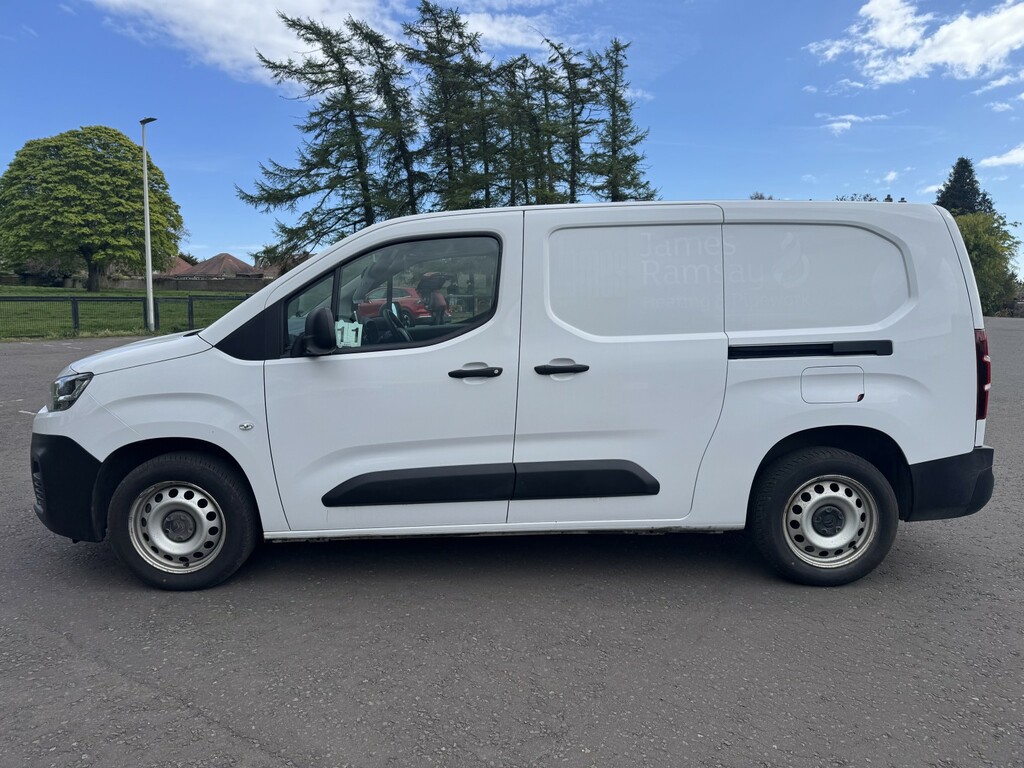 Citroen Berlingo Panel Van 1.5 Bluehdi 950 Enterprise Edition XL 2 FY23PPV White #4