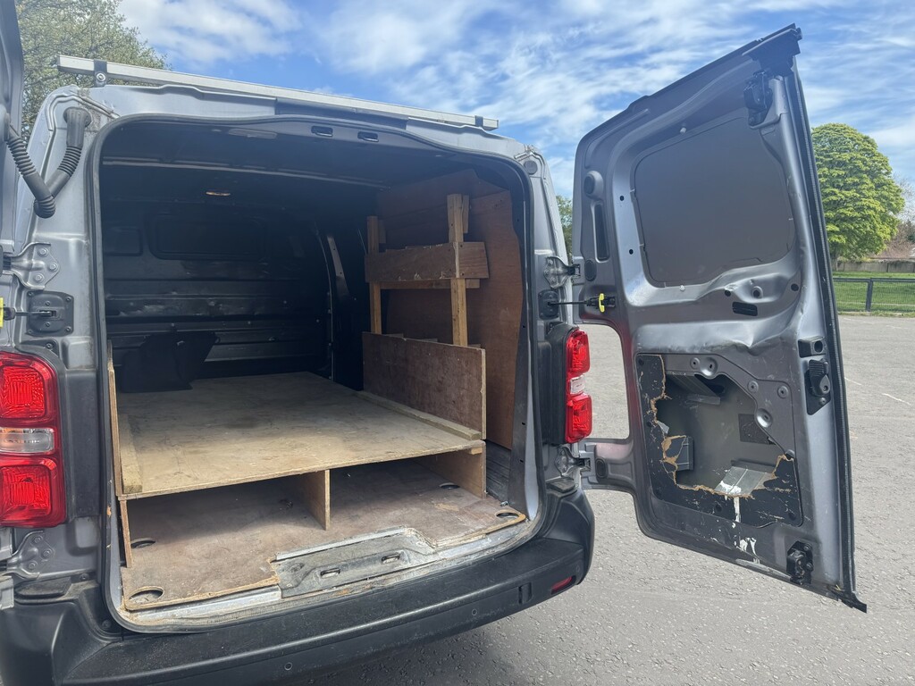 Vauxhall Vivaro Panel Van 1.5 Turbo D 2900 Dynamic 201969 DL69KYP Grey #6