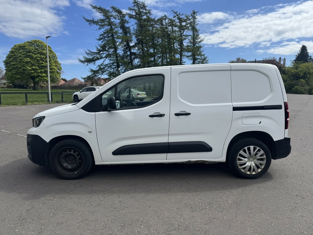 Peugeot Partner Panel Van 1.5 Bluehdi 1000 Professional 202070 NU70HWP White #4