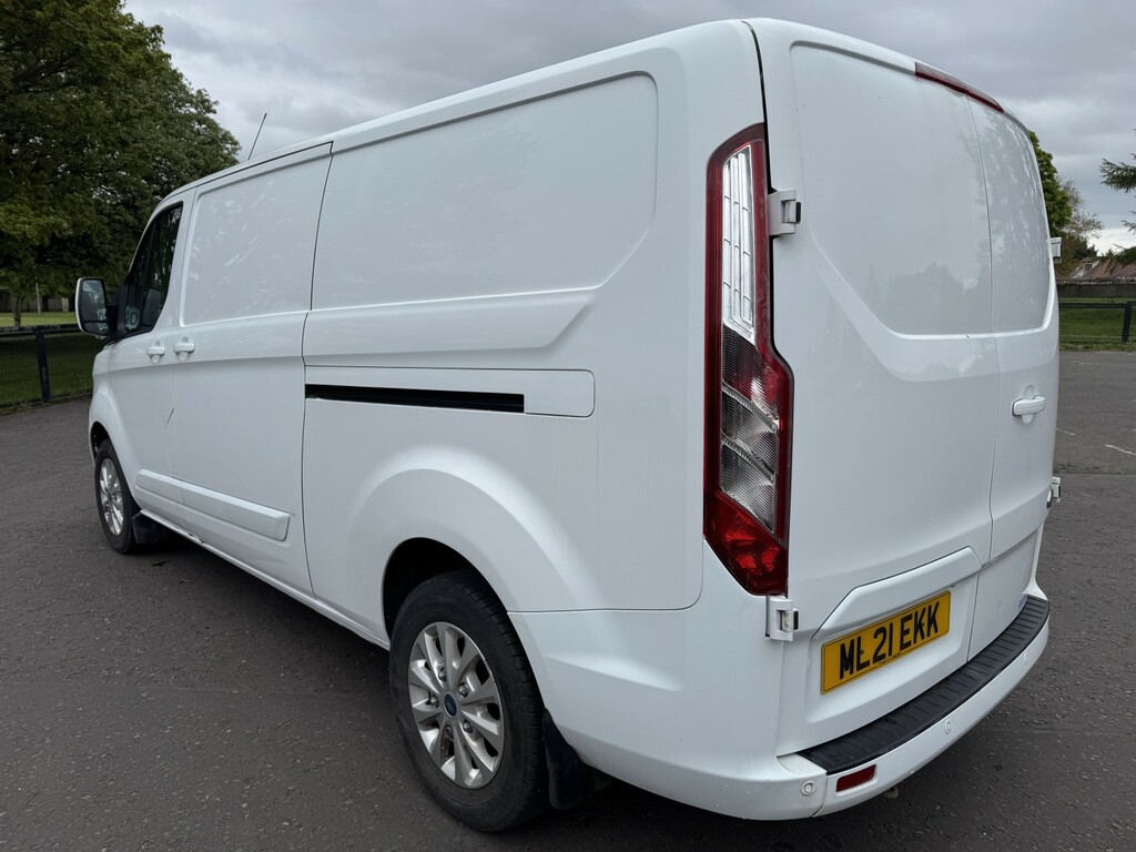Ford Transit Custom Panel Van 2.0 Transit Custom Limited Van 300 L2 2. ML21EKK White #5