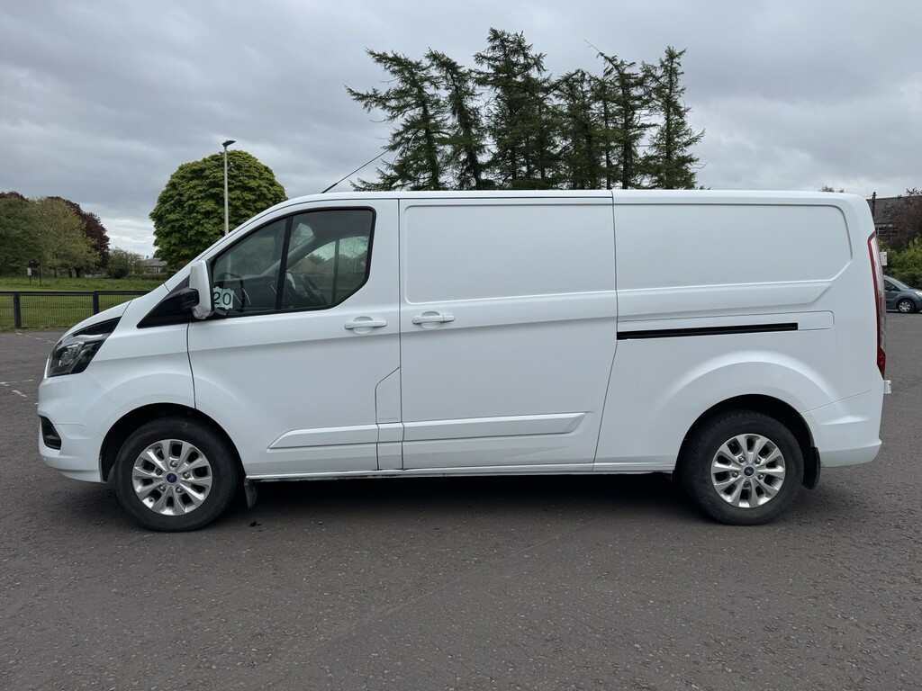 Ford Transit Custom Panel Van 2.0 Transit Custom Limited Van 300 L2 2. ML21EKK White #4