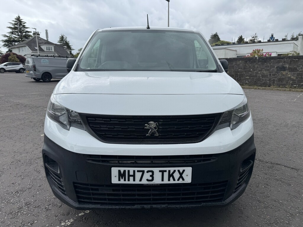 Peugeot Partner Panel Van 1.5 Bluehdi 1000 Professional Premium MH73TKX White #2