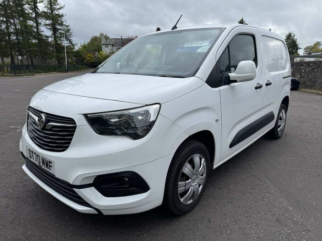 Vauxhall Combo Panel Van 1.5 Turbo D 2300 Sportive 202170 DT70MWF White #3
