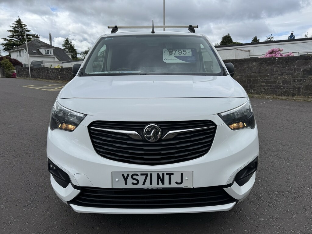 Vauxhall Combo Panel Van 1.5 Turbo D 2300 Sportive 202271 YS71NTJ White #2