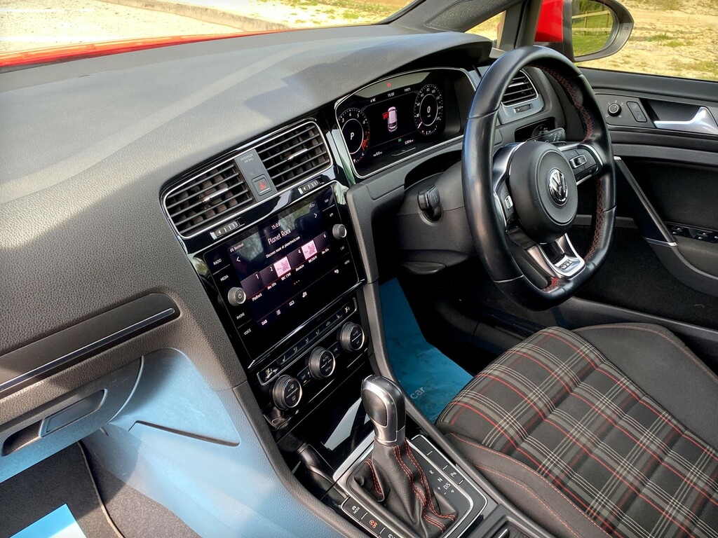 Volkswagen Golf Gti 2.0 Tsi Dsg 5-Door - Digital Dash Mk7.5 Model T5FWO Red #3