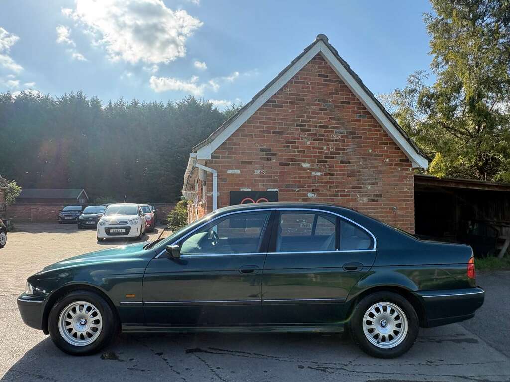 BMW 5 Series 2.8 528I Se P904RUL Green #2