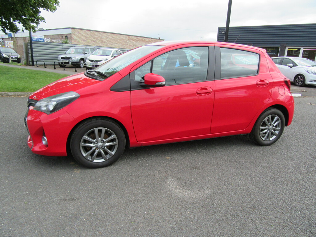 Toyota Yaris Icon Vvt-i 1.3L Vvt-i Icon Euro 6 NL65SVW Red #6