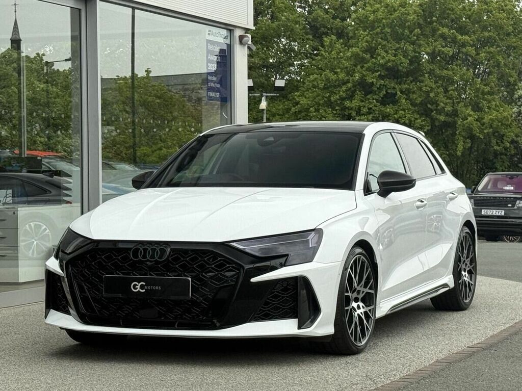 Audi RS3 2.5 Tfsi Carbon Vorsprung Sportback S T White