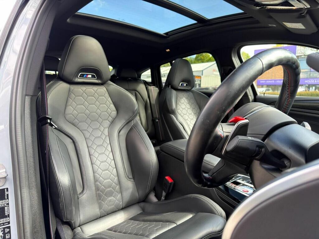 BMW X4 M 3L Competition White #14