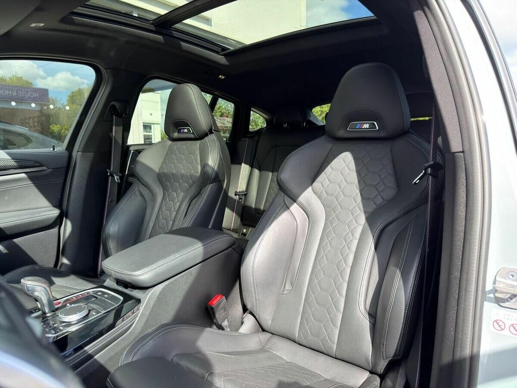 BMW X4 M 3L Competition White #15