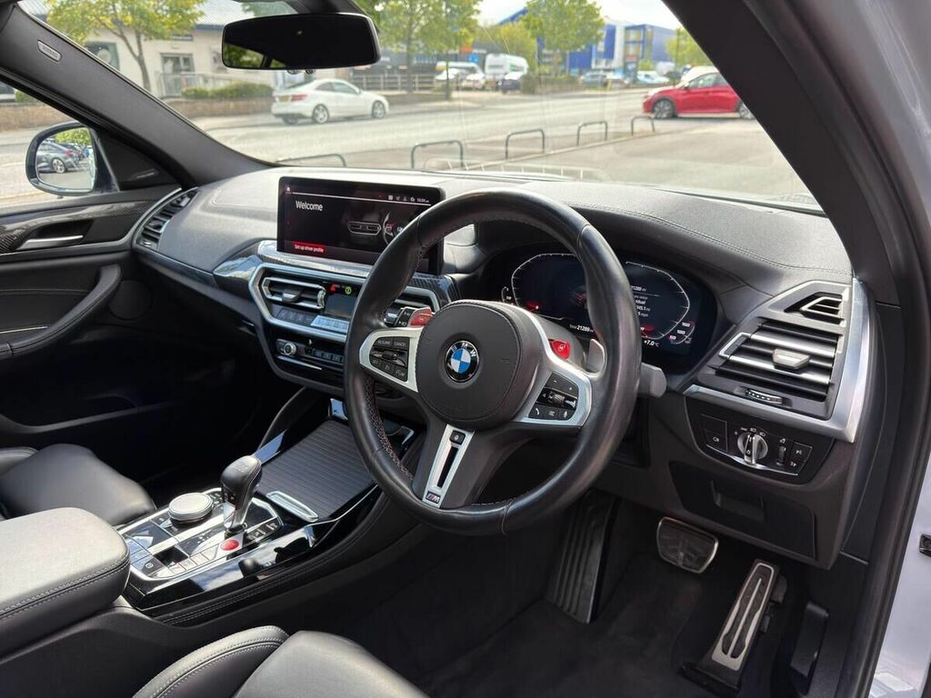 BMW X4 M 3L Competition White #10
