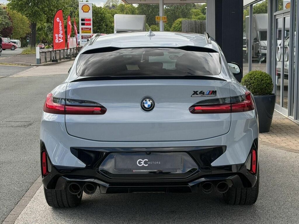 BMW X4 M 3L Competition White #6