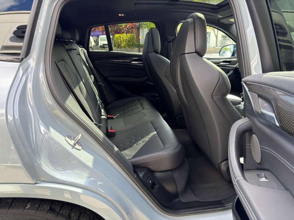 BMW X4 M 3L Competition White #20