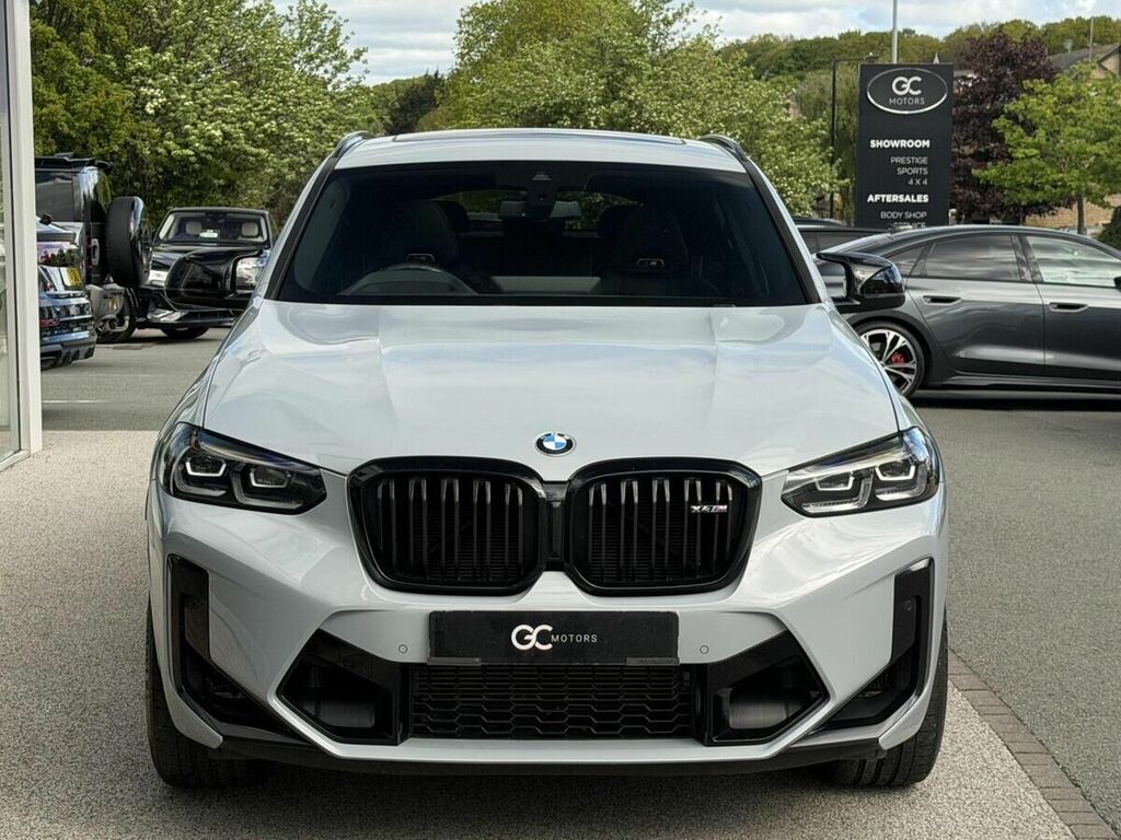 BMW X4 M 3L Competition White #2