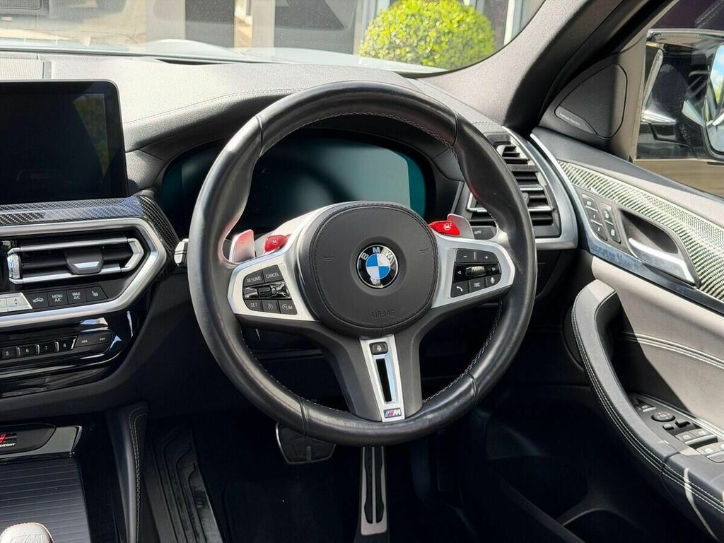 BMW X4 M 3L Competition White #22