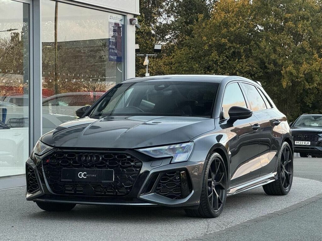 Audi RS3 2.5 Tfsi Carbon Black Sportback S Tronic Quattro E Grey