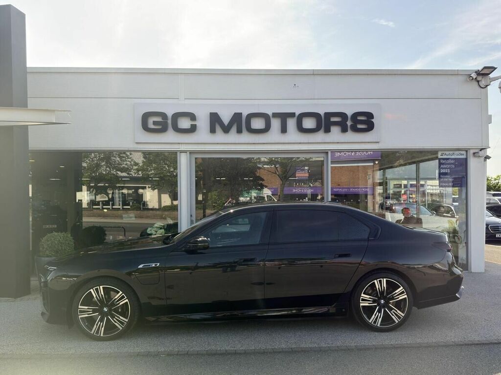 BMW 7 Series 3.0 M760e 22.1Kwh Saloon Plug-in Hybrid Black #4